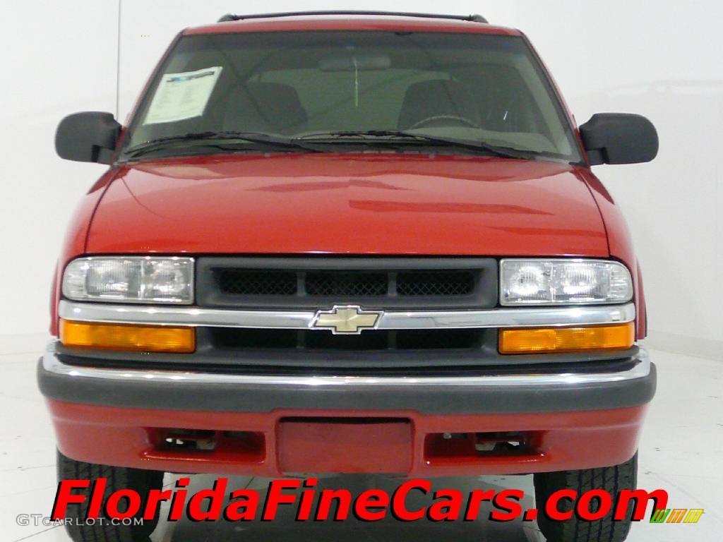2000 Blazer LS - Victory Red / Medium Gray photo #5