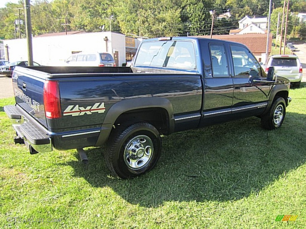 2000 Silverado 2500 LS Extended Cab 4x4 - Indigo Blue Metallic / Blue photo #8