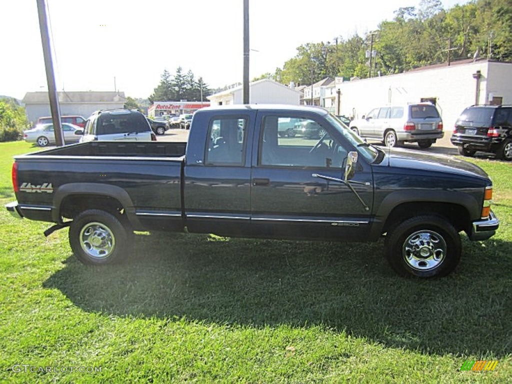 2000 Silverado 2500 LS Extended Cab 4x4 - Indigo Blue Metallic / Blue photo #10