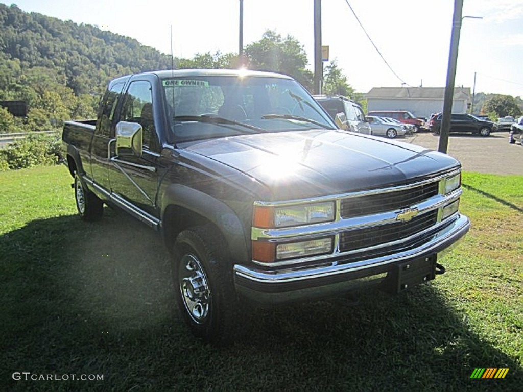 2000 Silverado 2500 LS Extended Cab 4x4 - Indigo Blue Metallic / Blue photo #12