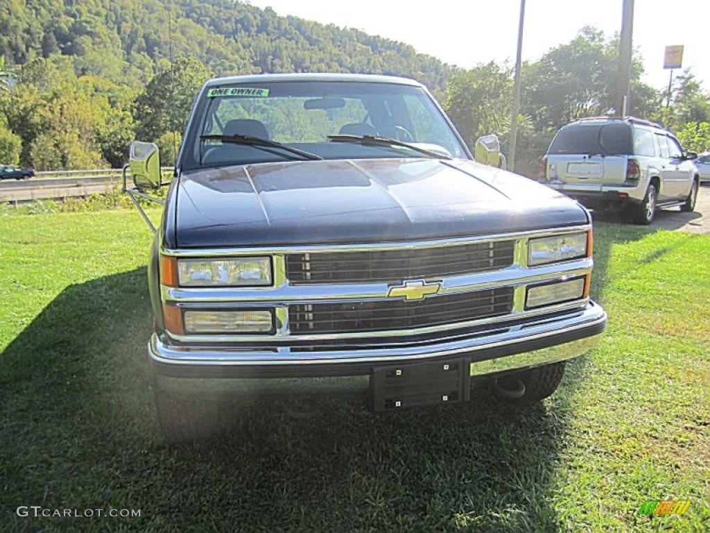 2000 Silverado 2500 LS Extended Cab 4x4 - Indigo Blue Metallic / Blue photo #13