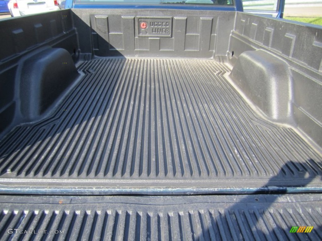 2000 Silverado 2500 LS Extended Cab 4x4 - Indigo Blue Metallic / Blue photo #30