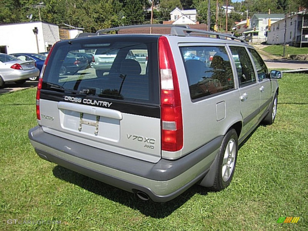 Silver Metallic 1998 Volvo V70 Wagon Exterior Photo #71068453