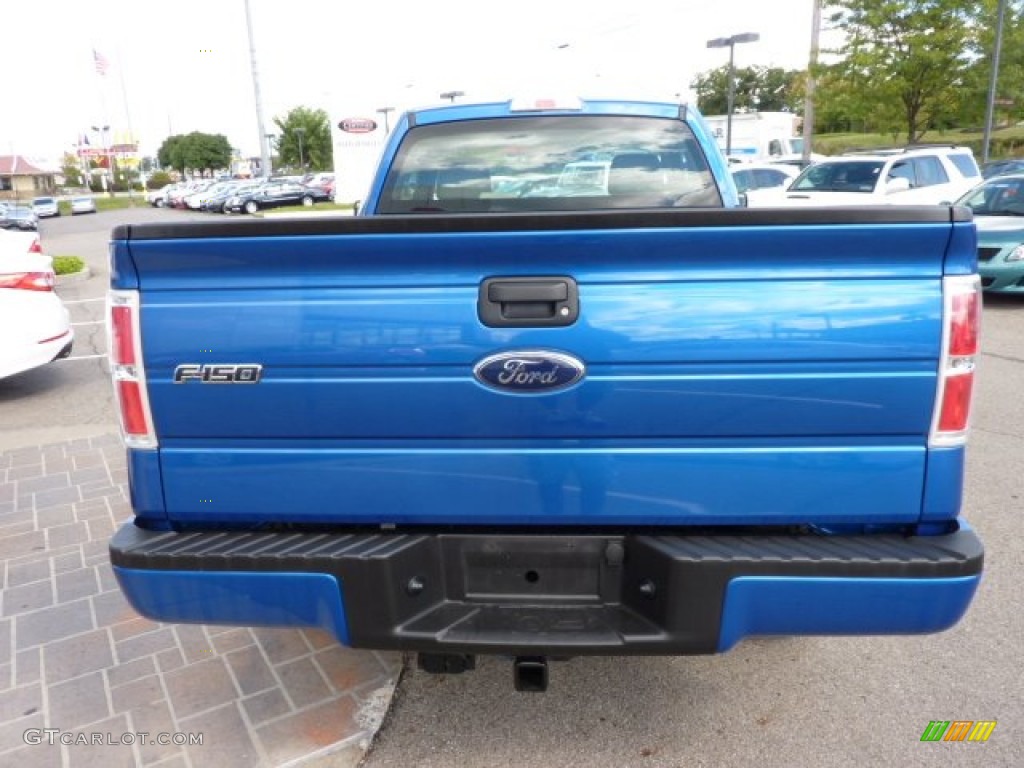 2010 F150 STX Regular Cab 4x4 - Blue Flame Metallic / Medium Stone photo #6