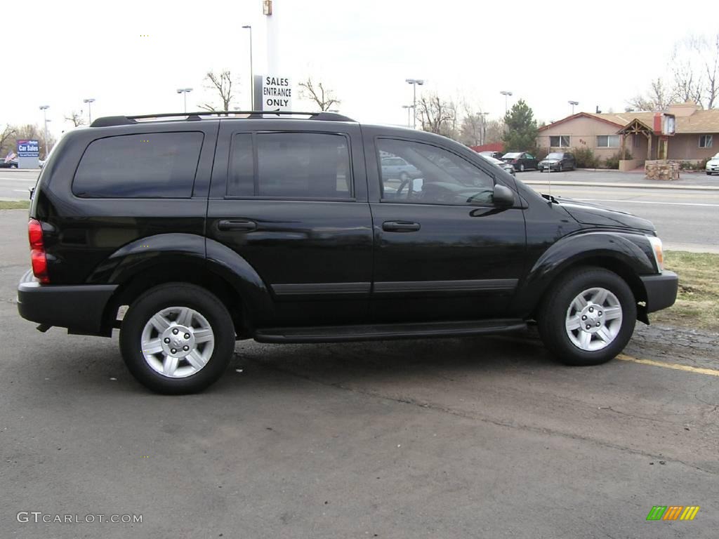 2005 Durango SXT 4x4 - Black / Medium Slate Gray photo #5