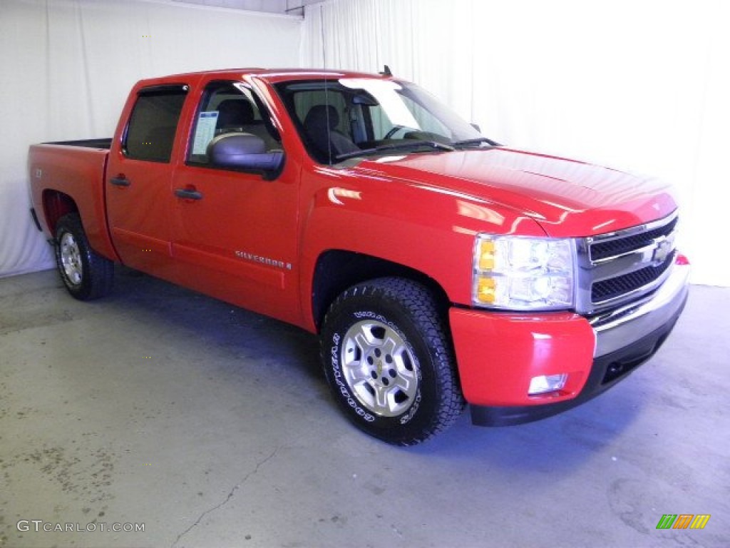 2008 Silverado 1500 Z71 Crew Cab 4x4 - Victory Red / Ebony photo #1