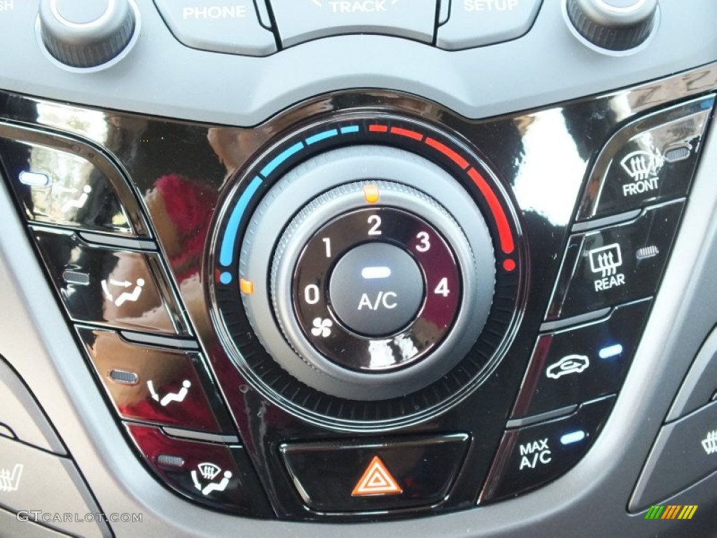 2013 Veloster Turbo - Elite White Pearl / Blue photo #18