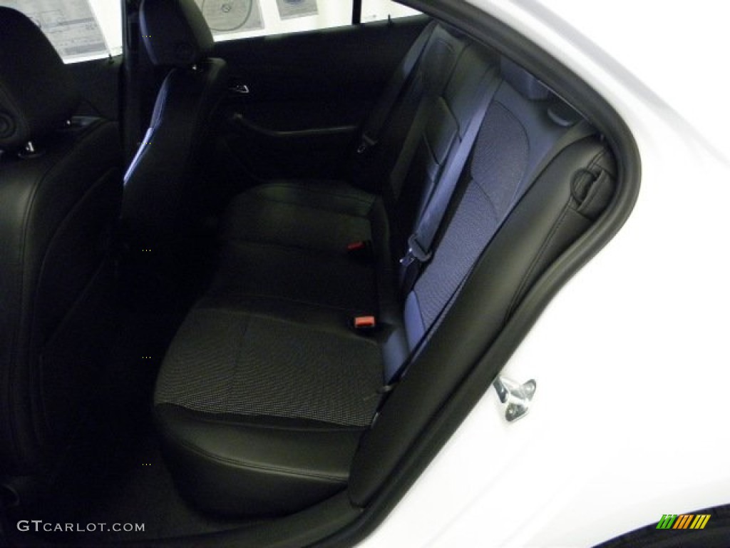2013 Malibu LT - Summit White / Jet Black photo #13