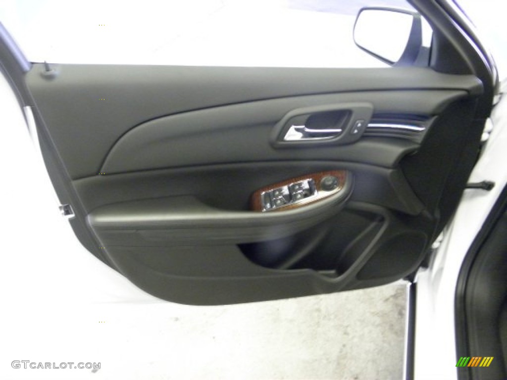 2013 Malibu LT - Summit White / Jet Black photo #14