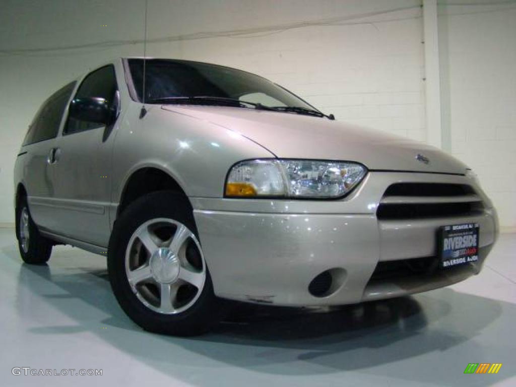 Natural Beige Metallic Nissan Quest