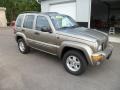 Light Khaki Metallic - Liberty Limited 4x4 Photo No. 7