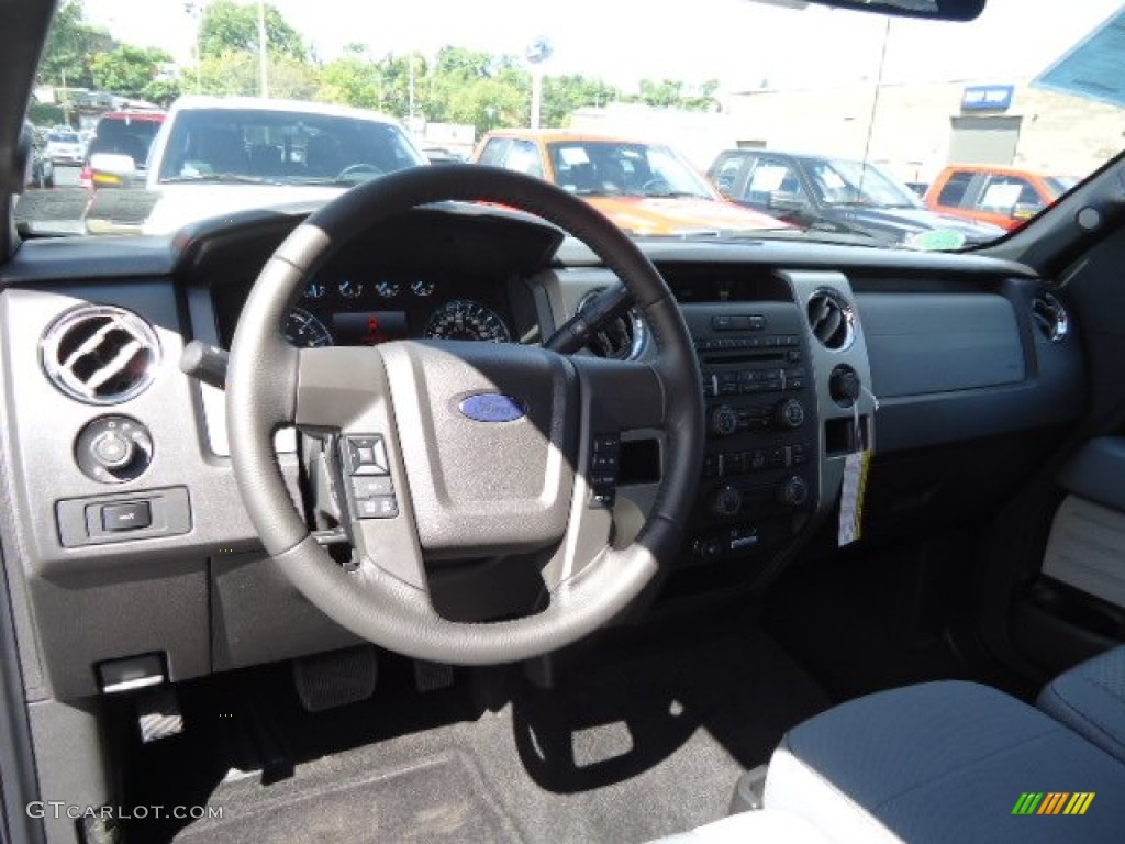 2012 F150 XLT SuperCab 4x4 - Blue Flame Metallic / Steel Gray photo #10