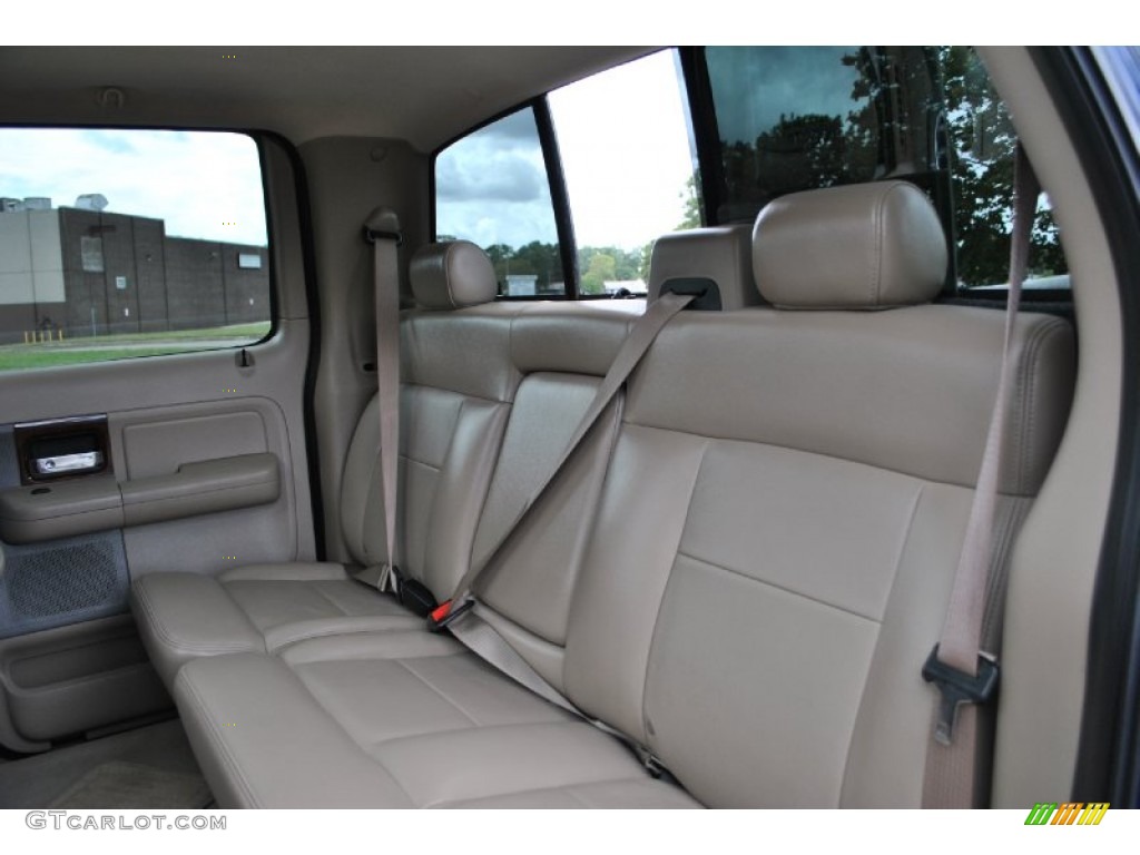 Tan Interior 2007 Ford F150 Lariat SuperCrew 4x4 Photo #71075494