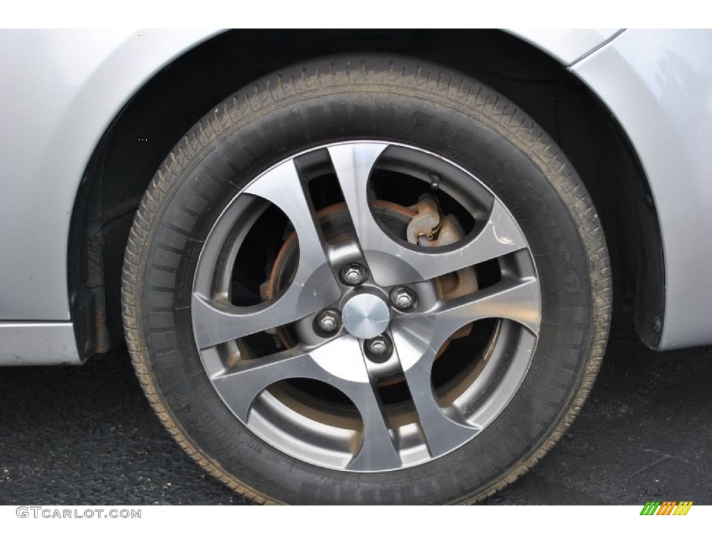 2005 Saturn ION 3 Quad Coupe Wheel Photo #71076586