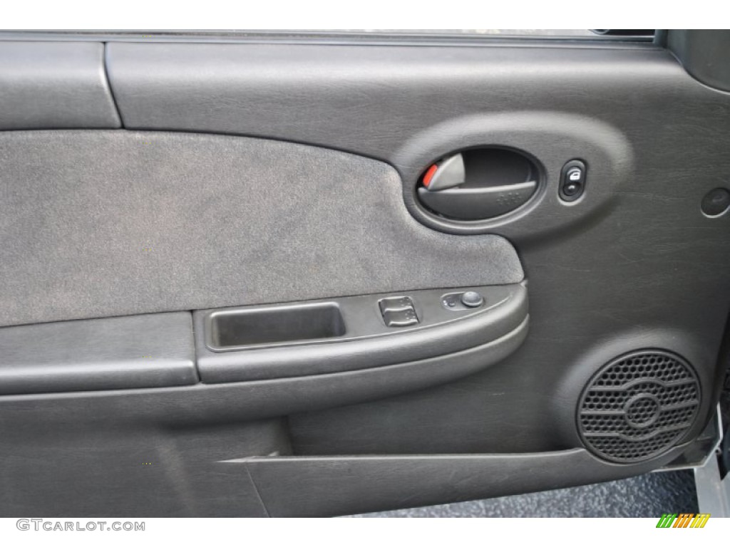 2005 Saturn ION 3 Quad Coupe Black Door Panel Photo #71076607