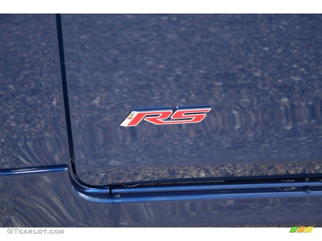 2013 Chevrolet Cruze LT/RS Marks and Logos Photos
