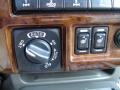 2000 Infiniti QX4 Standard QX4 Model Controls