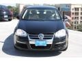 Black Uni - Jetta SE Sedan Photo No. 2