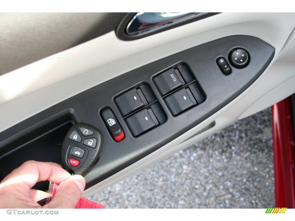 2013 Chevrolet Impala LT Controls Photo #71079205