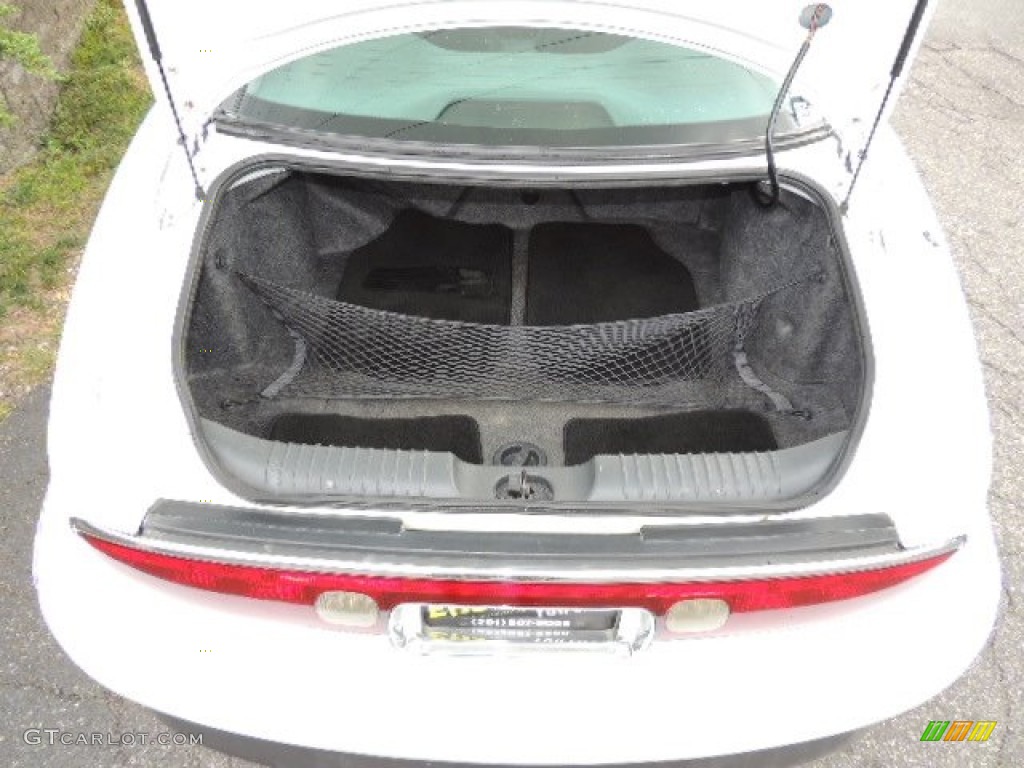 1995 Riviera Coupe - Bright White / Gray photo #7