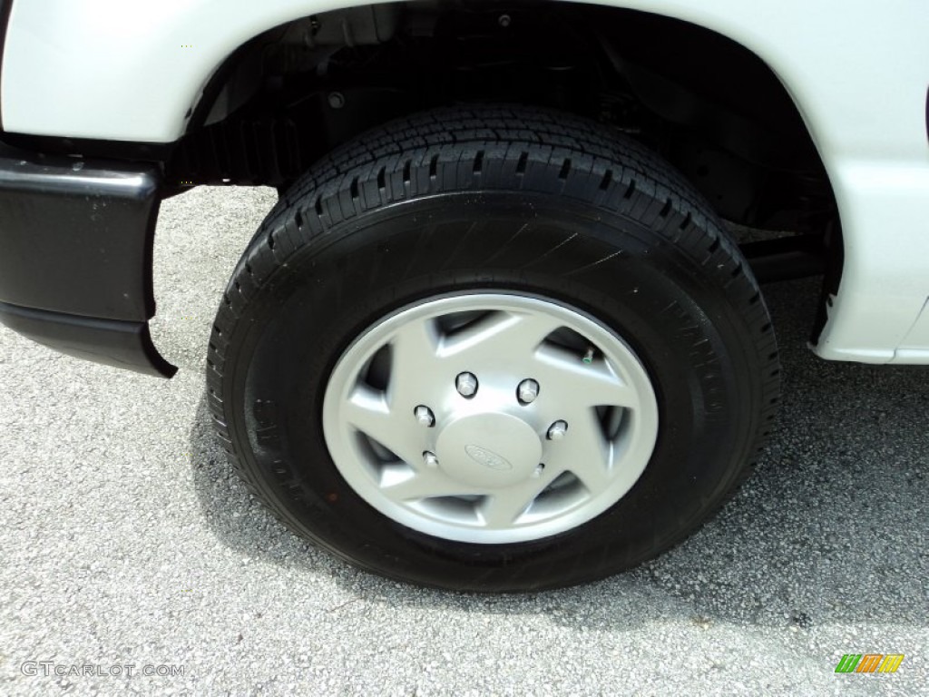 2012 Ford E Series Van E250 Extended Cargo Wheel Photo #71079427