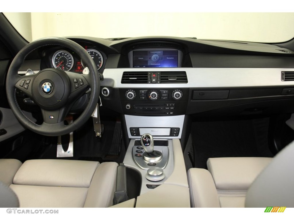 2008 BMW M5 Sedan Sepang Dashboard Photo #71079856