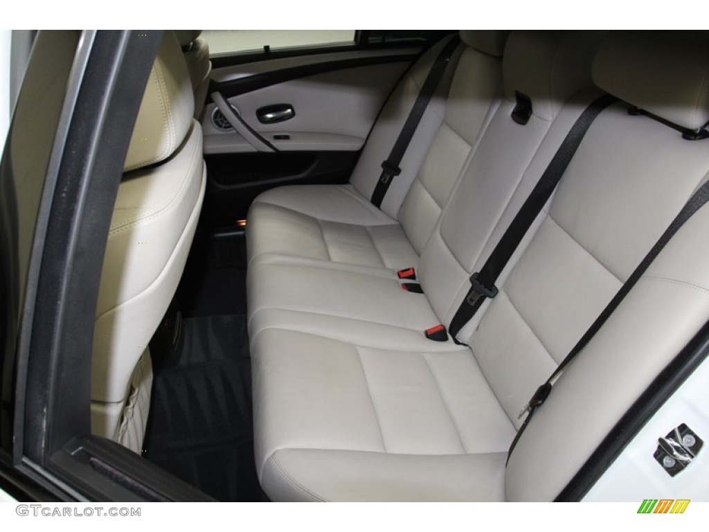 2008 BMW M5 Sedan Rear Seat Photo #71079940
