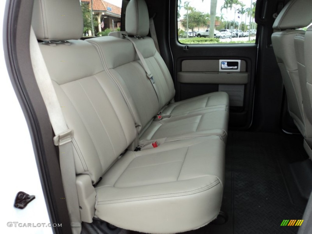 2010 F150 XL SuperCrew - Oxford White / Medium Stone photo #22