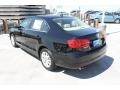 Black Uni - Jetta SE Sedan Photo No. 6