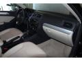 Black Uni - Jetta SE Sedan Photo No. 23