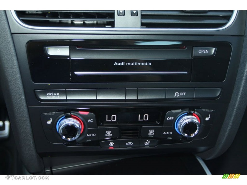 2013 Audi S5 3.0 TFSI quattro Coupe Controls Photo #71082997