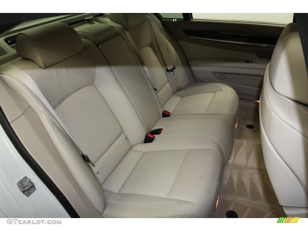 2012 BMW 7 Series 750Li Sedan Rear Seat Photo #71083303