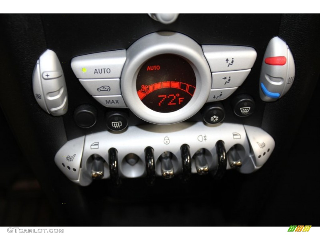 2010 Mini Cooper Hardtop Controls Photo #71084332