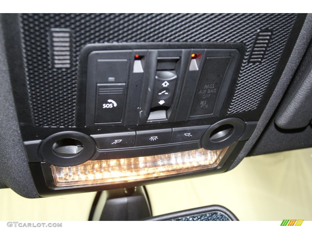 2009 BMW X5 xDrive48i Controls Photo #71084638