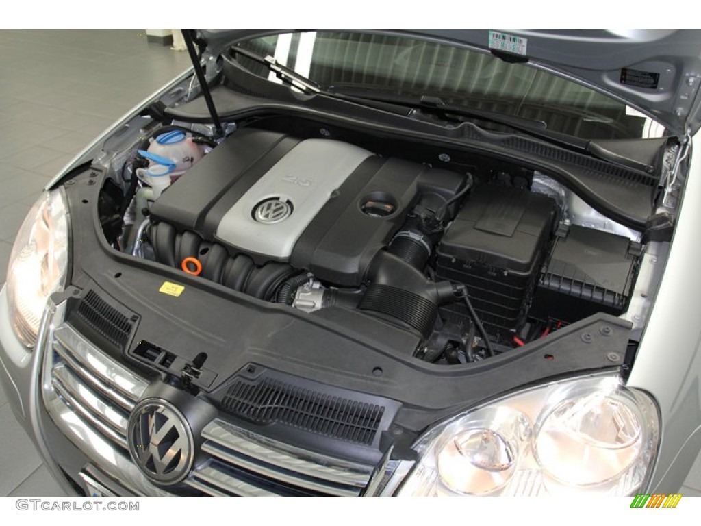 2007 Volkswagen Jetta 2.5 Sedan Engine Photos