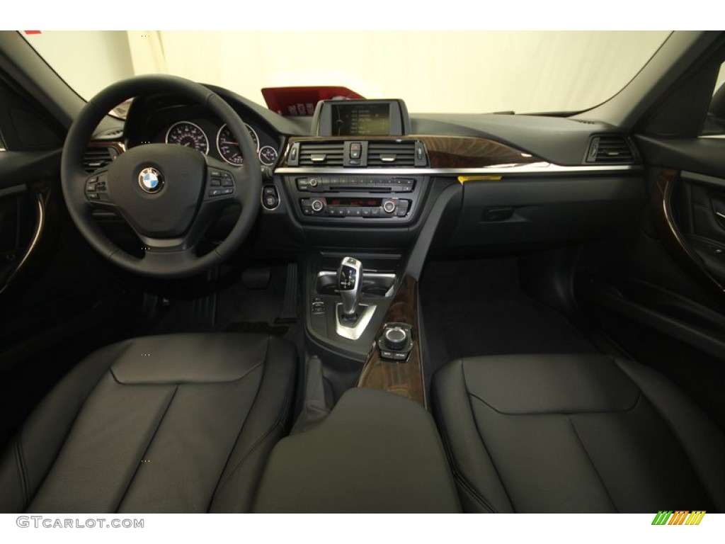 2013 3 Series 328i Sedan - Alpine White / Black photo #4