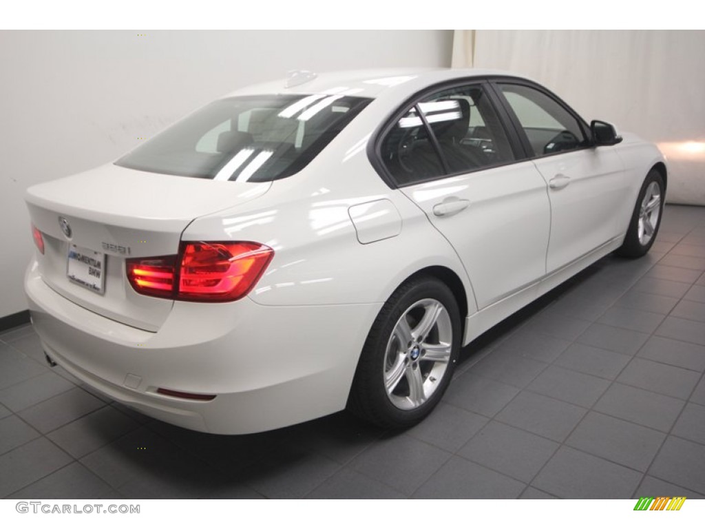 2013 3 Series 328i Sedan - Alpine White / Black photo #8