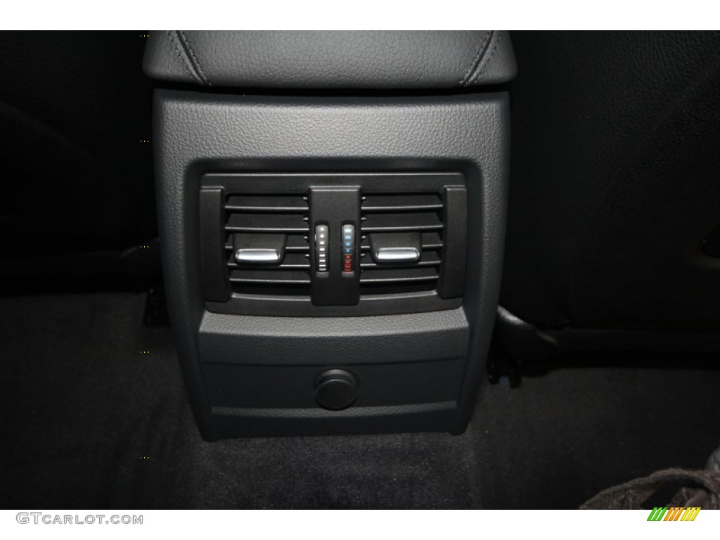 2013 3 Series 328i Sedan - Alpine White / Black photo #25