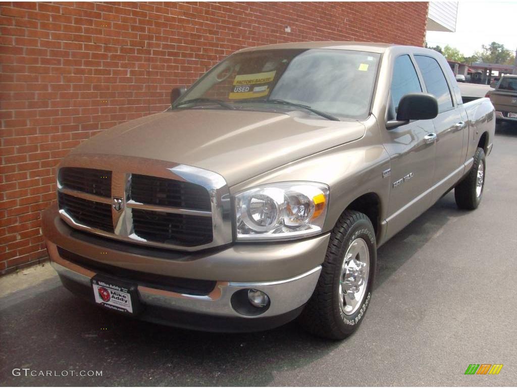 2007 Ram 1500 SLT Mega Cab - Light Khaki Metallic / Khaki Beige photo #2