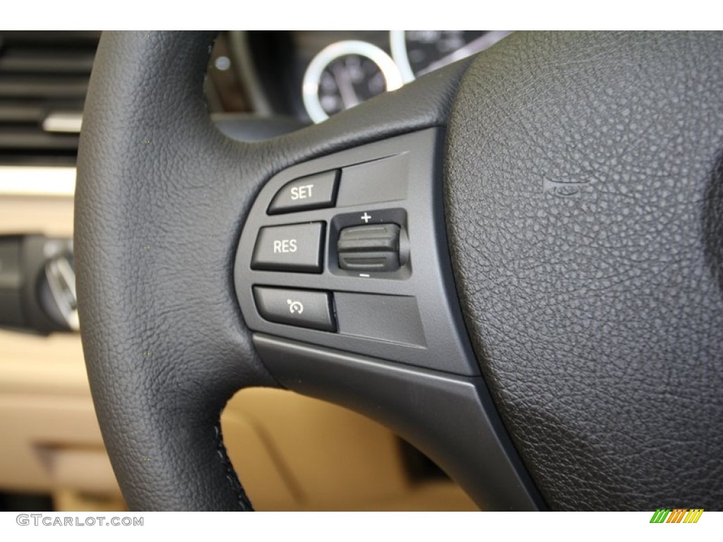 2013 BMW 3 Series 328i Sedan Controls Photo #71090041