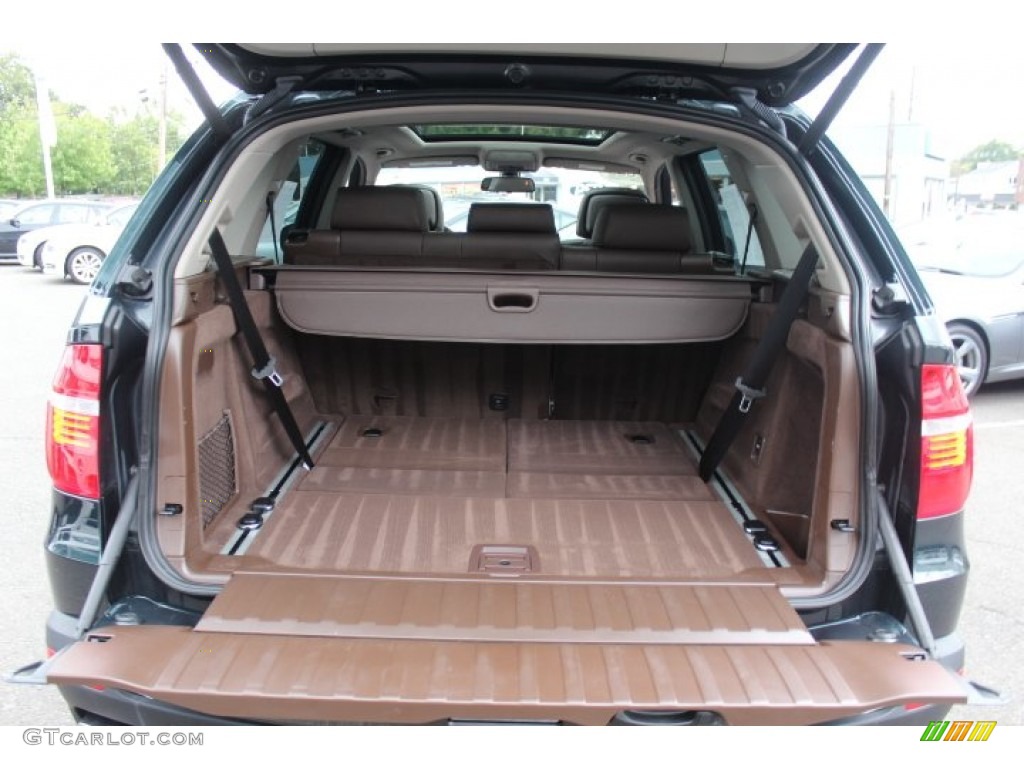 2009 BMW X5 xDrive48i Trunk Photo #71092579