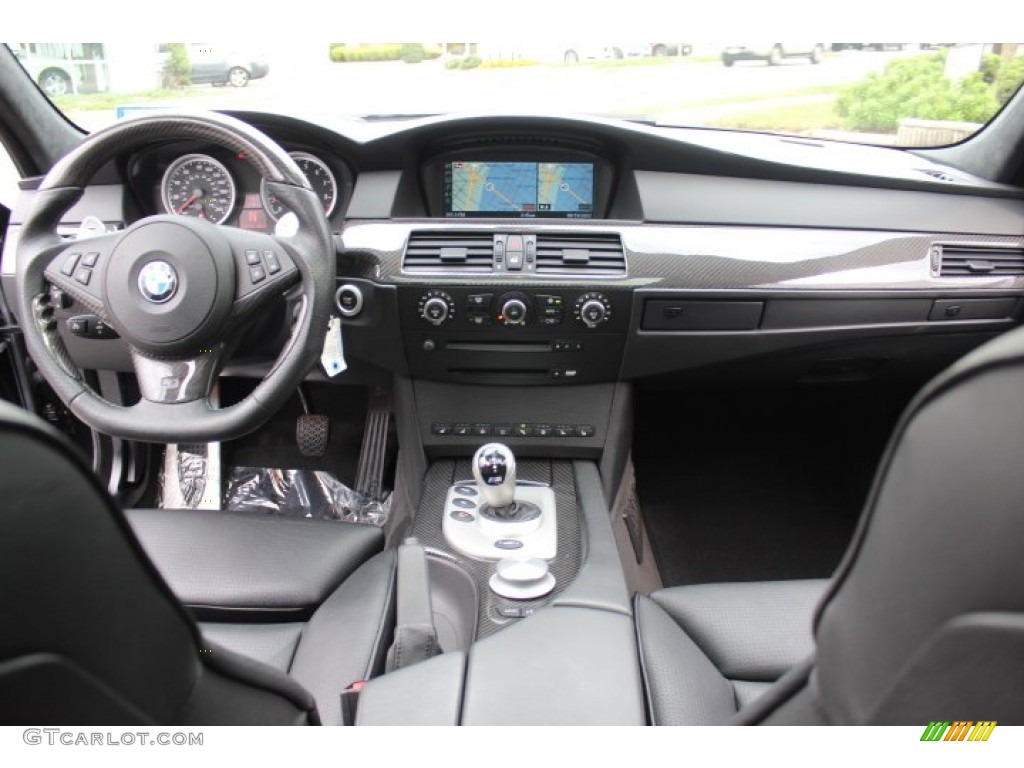 2006 BMW M5 Standard M5 Model Black Dashboard Photo #71093086