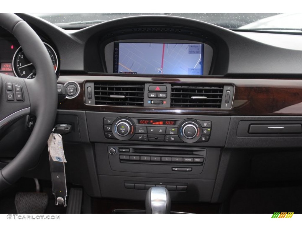 2011 3 Series 328i xDrive Coupe - Alpine White / Black photo #14