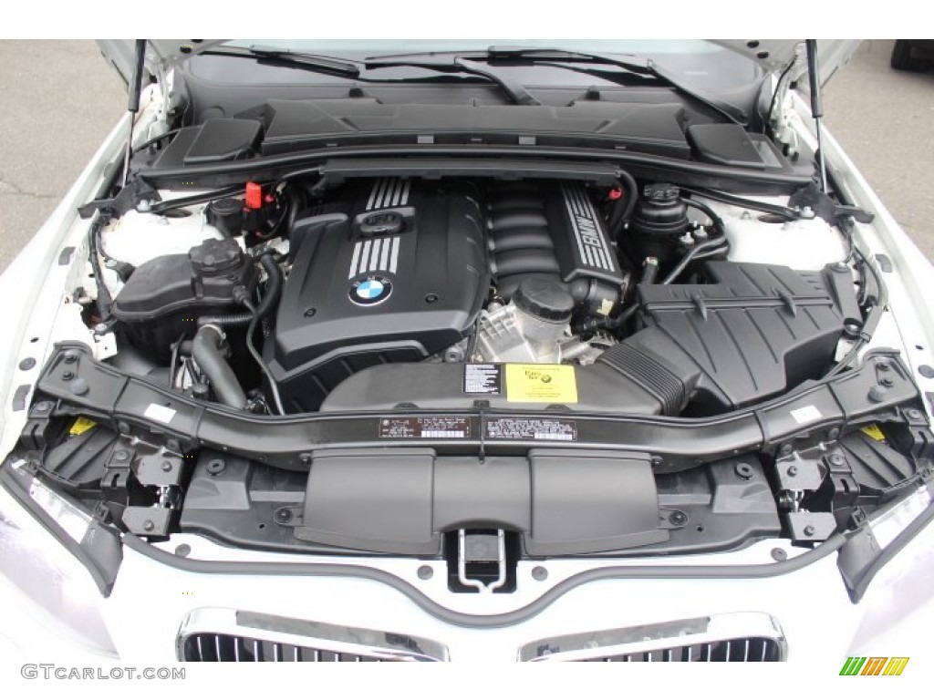 2011 3 Series 328i xDrive Coupe - Alpine White / Black photo #28