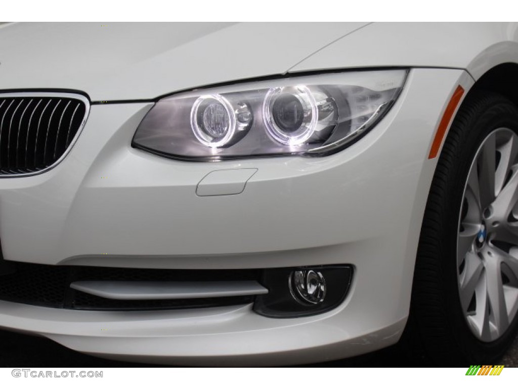 2011 3 Series 328i xDrive Coupe - Alpine White / Black photo #29