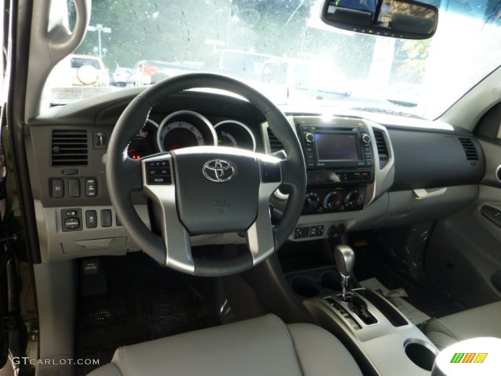2013 Tacoma V6 SR5 Double Cab 4x4 - Spruce Green Mica / Graphite photo #13