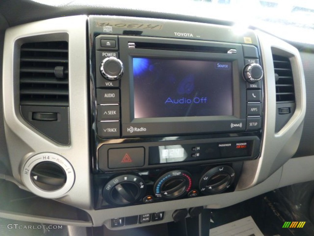 2013 Tacoma V6 SR5 Double Cab 4x4 - Spruce Green Mica / Graphite photo #18