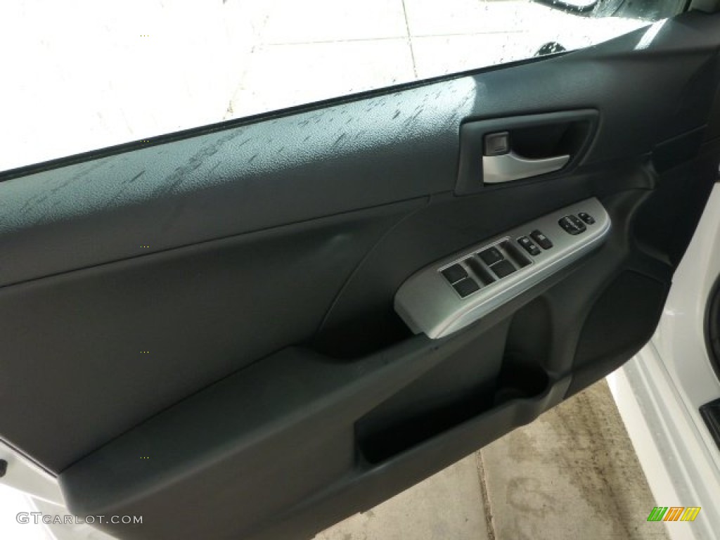 2012 Camry SE V6 - Super White / Black photo #15