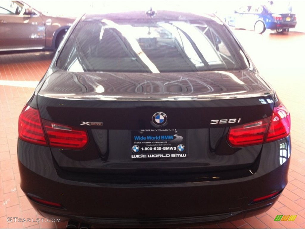 2013 3 Series 328i xDrive Sedan - Jet Black / Black photo #5