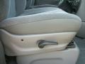 Butane Blue Pearl - Caravan SXT Photo No. 24